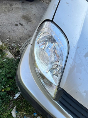 RENAULT TRAFİC SAĞ ÖN FAR