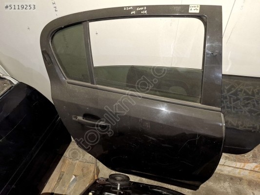 ÖZMEN OPEL CORSA D ÇIKMA SAĞ ARKA KAPI