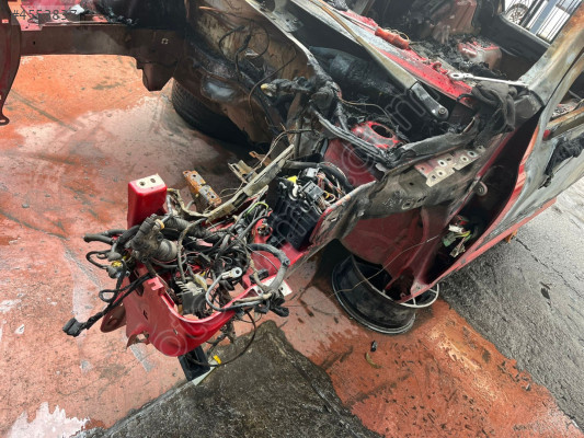 PEUGEOT  207  SOL  ŞASİ  PODYE