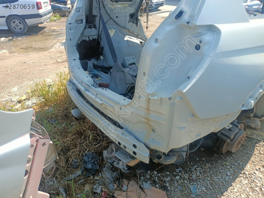 Çıkma Captiva çamurluk