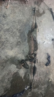 Ford Kuga direksiyon kutusu