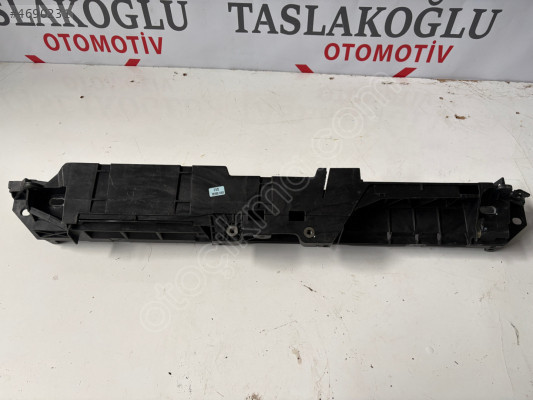 PEUGEOT 308 ÖN PANEL HASARLI