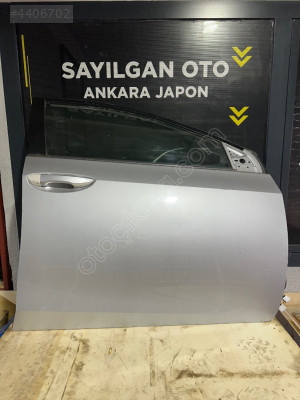 Toyota corolla sağ ön kapı Orjinal hatasız