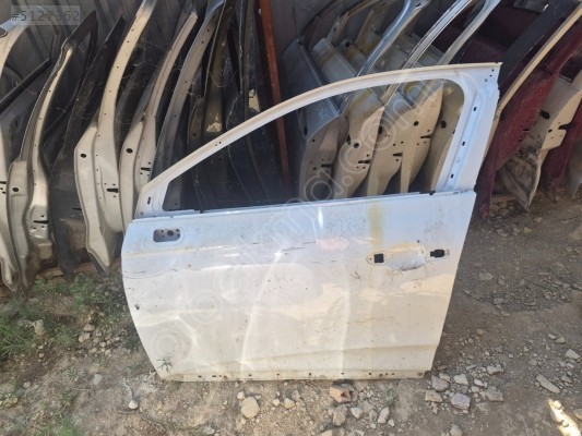 Renault Clio 5 sol ön sol arka kapı çıkma orjinal