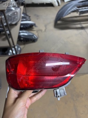 Megane 4 sol arka tampon reflektör