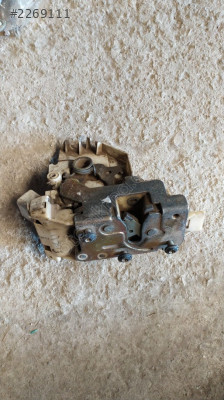 FORD FOCUS 1 1998-2005 SAĞ ÖN KAPI KİLİDİ