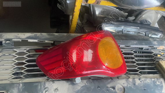 Toyota corolla sol arka stop