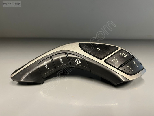 HYUNDAİ İ30 DİREKSİYON DÜĞMESİ ORJİNAL 96700A6750
