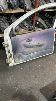 FİAT PALİO VAN SAĞ ÖN KAPI DÖŞEMESİ