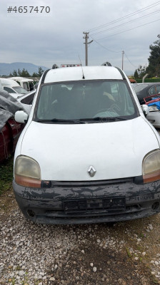 Renault kangoo kaput beyaz