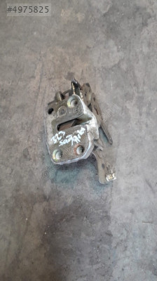 Mazda 323 sağ arka kapı kilidi