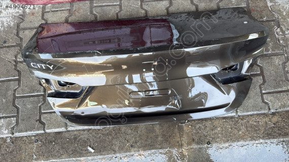 Honda city bagaj kapağı