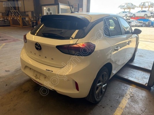 OPEL CORSA F SAĞ ÖN KAPI