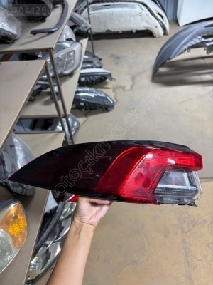 Corolla sol arka dış stop
