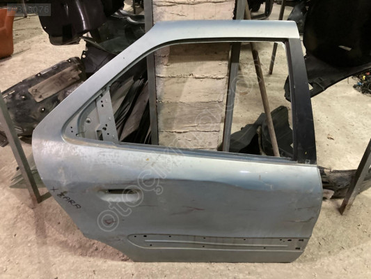 CİTROEN XSARA SAĞ ARKA KAPI