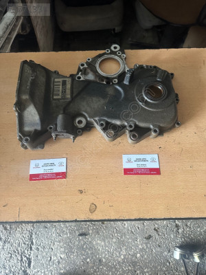 Toyota corolla 1.6 zincir kapağı