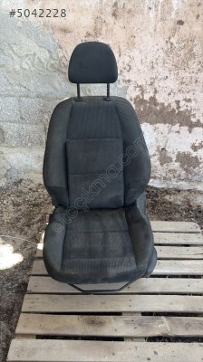 peugeot 207 sol ön koltuk 2011