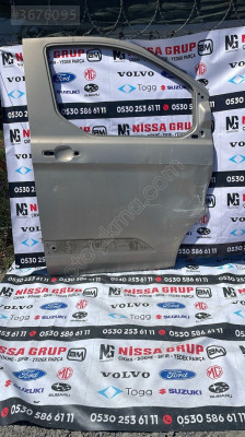 FORD CUSTOM SAĞ ÖN KAPI ORJİNAL ÇIKMA