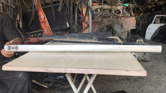 Opel Astra G sağ ön kapı bandı