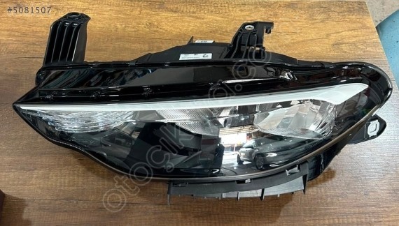 Fiat EGEA orijinal sol ön far