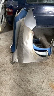 RENAULT FLUENCE SAĞ ÖN ÇAMURLUK