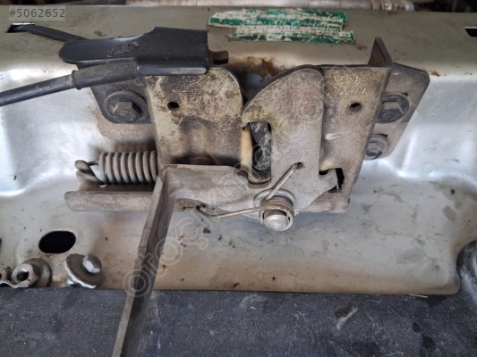 Ford Escort Kaput  Kilidi