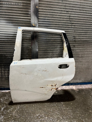 Chevrolet Aveo Kalos hacback çıkma arka sol kapı