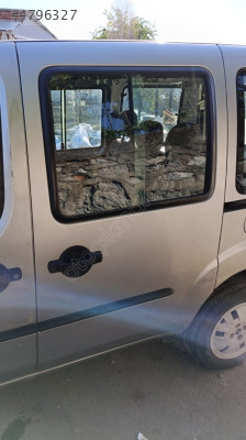 Fiat Doblo sol sürgülü kapı