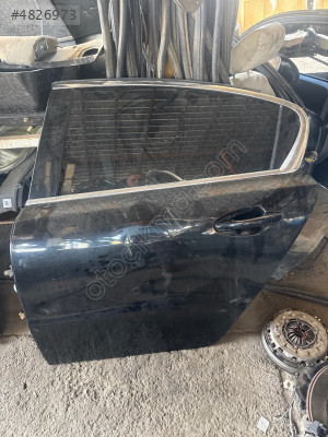 Peugeot 508 sol arka kapı