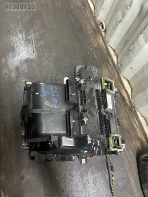 RENAULT CLİO 4 KALORİFER KAZANI