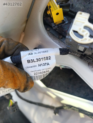 B3L301682 -22960936 Opel combo iç tesisat