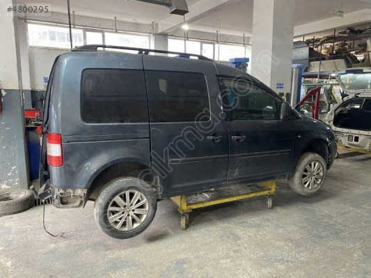 VOLKSWAGEN CADDY 2005 2015 SAĞ ÖN KAPI ( DOLU ) 2K0831056