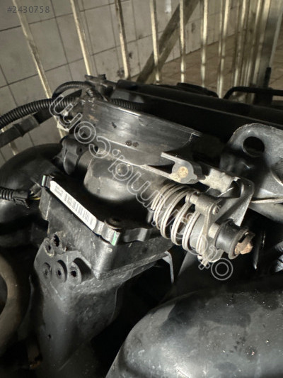 Ford Focus 2.0 benzinli gaz kelebeği