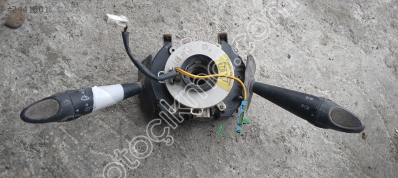 ALFA ROMEO FAR SİNYAL KOLU