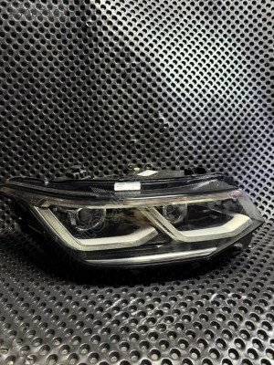 VOLKSWAGEN TİGUAN SAĞ FAR
