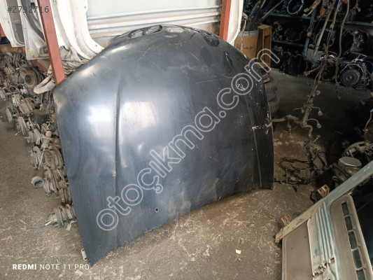 2001 model Nissan Primera ön kabut