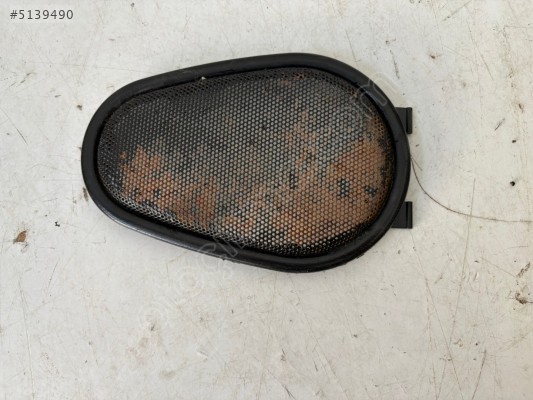 FORD ESCORT SAŞ ÖN KAPI HOPARLÖR KAPAĞI