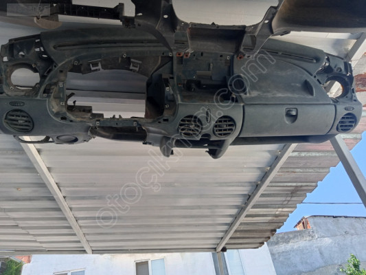 RENAULT KANGO 1 TORPİDO CİKMA