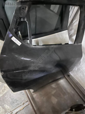Nissan Juke F15 Sağ Arka Kapı