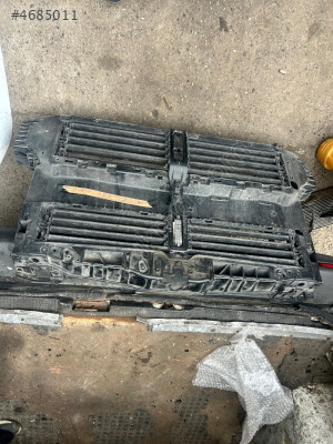 Ford Focus dolu ön panel