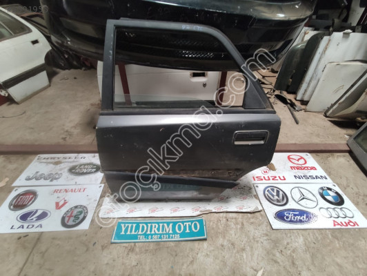 MAZDA 323 HB GRİ SOL ARKA KAPI
