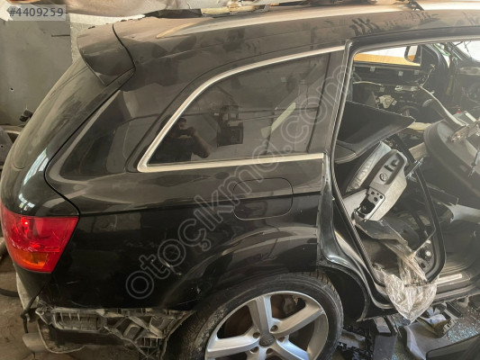 AUDİ Q7 TAVAN ARKA KONUK OTO