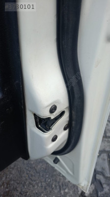 ford fiesta sağ ön kapı kilidi