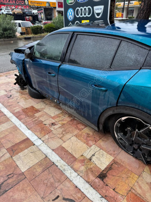 PEUGEOT 408 GT SOL ARKA KAPI
