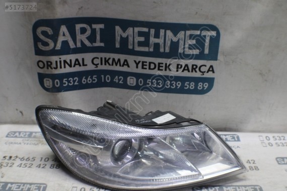 ÇIKMA SKODA OCTAVİA SAĞ ÖN FAR