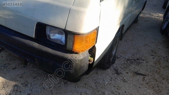 Mıtsubıshı l300 sol far sinyal