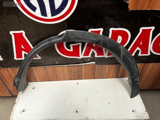 Mitsubishi Eclipse Cross Sol Arka 7400A511