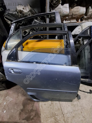 Honda Civic  Sağ Arka Kapı