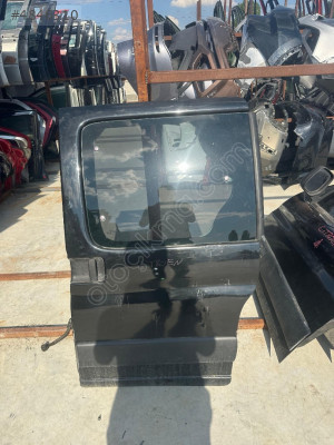 Citroen Berlingo sol arka kapı