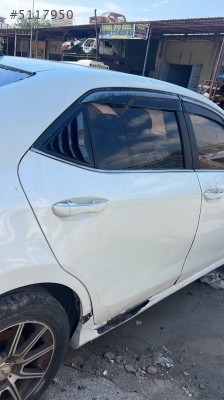 2014 2017 Toyota corolla çıkma arka sağ kapı